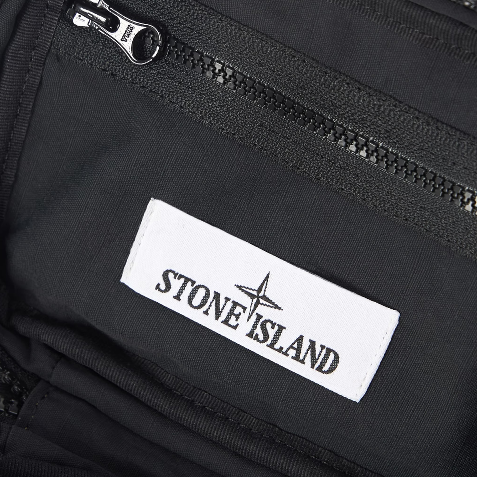 Stone Island Pouch Military Green 9200027