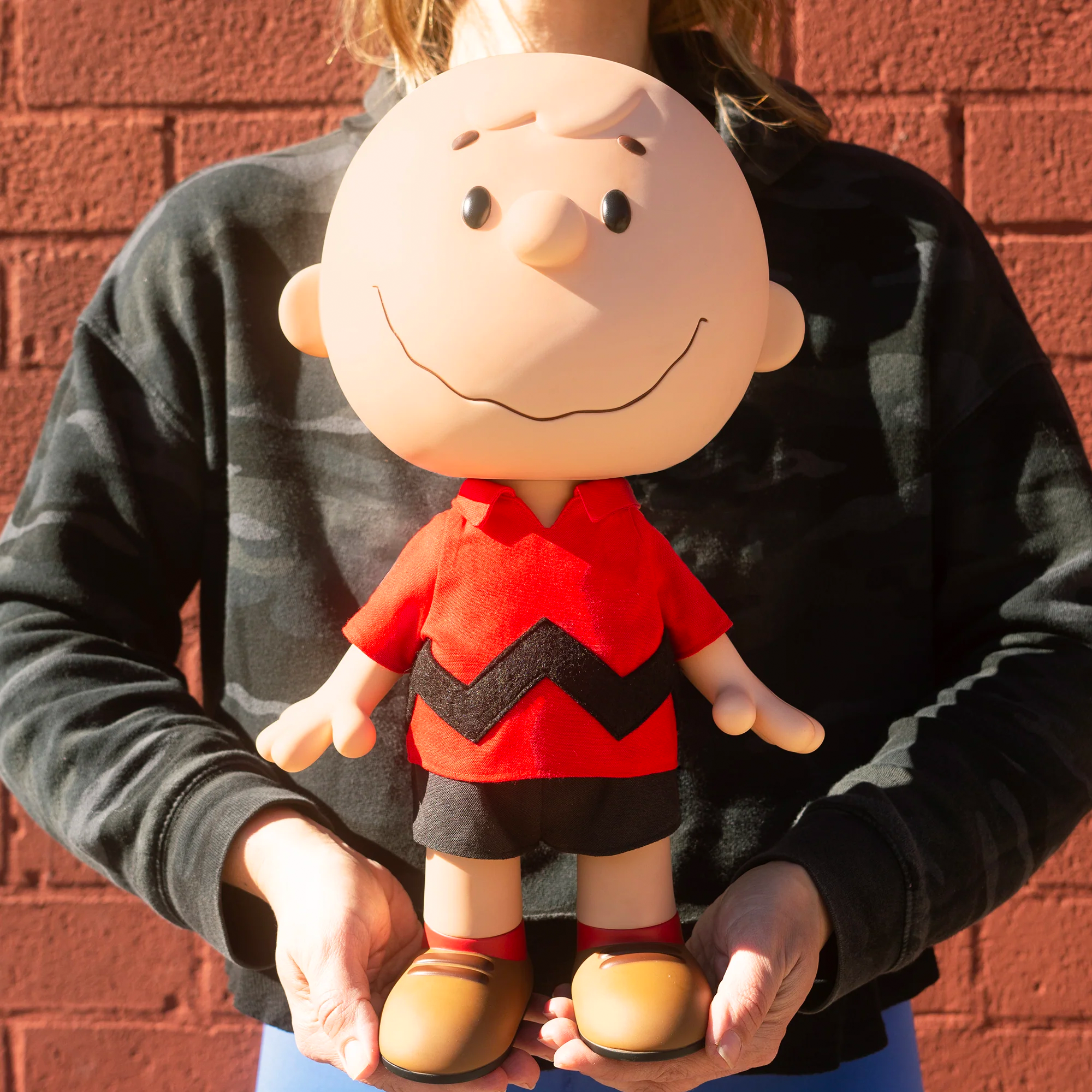 Super7 Peanuts Super Size Charlie Brown