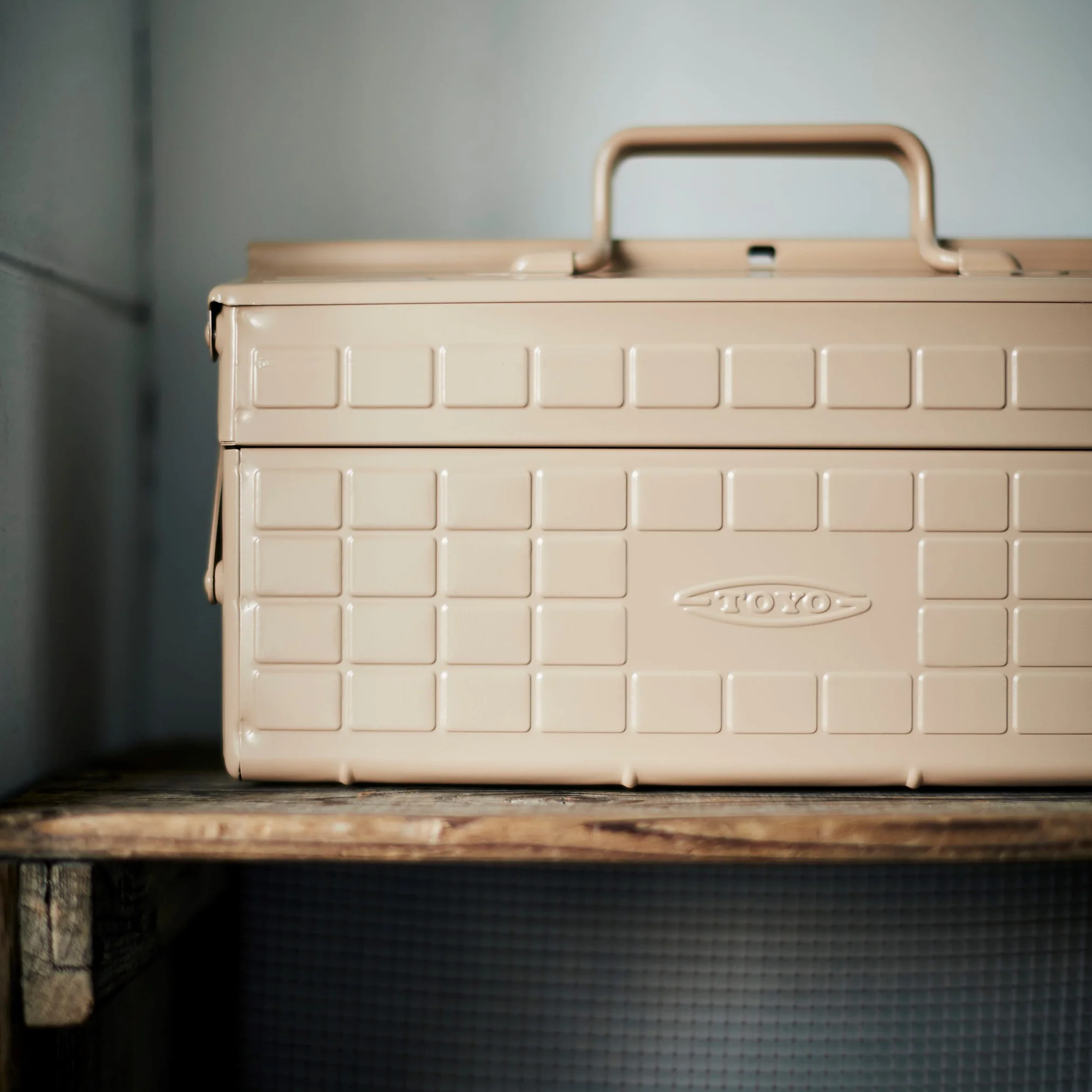 Toyo Steel Two-Stage Toolbox ST-350 35cm Beige