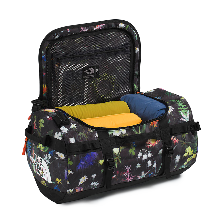 The North Face Base Camp Duffel Tnf Black Alpine Floral Print