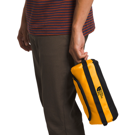 The North Face Basecamp Travel Canister Small Summit Gold/TNF Blk NF0A52TG4WP