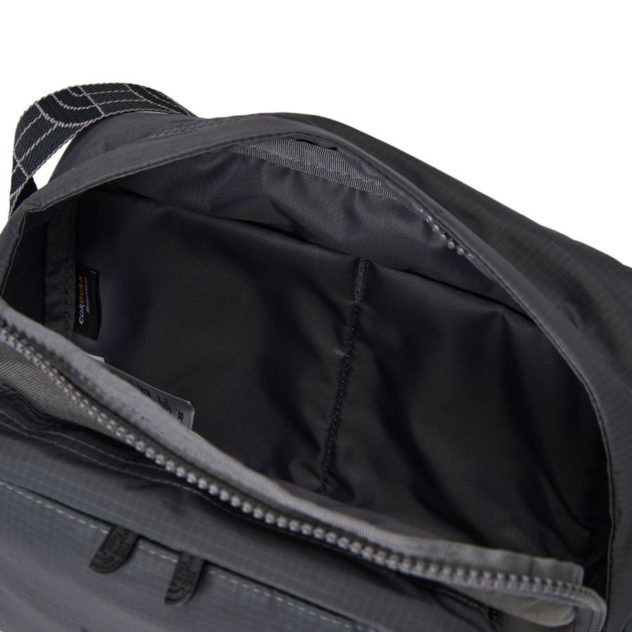 The North Face City Shoulder Bag AP Smoked Pearl