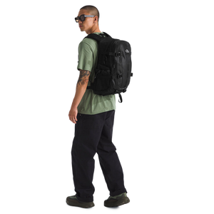 The North Face Hot Shot Base Camp Tnf Black