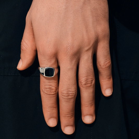 Tom Wood Kay Ring Blue Hawk Eye