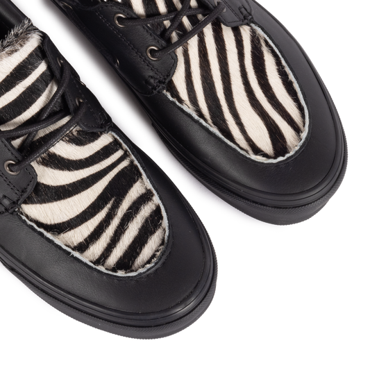 Vans 2-Eyelet Boat Shoe Pony Hair Black