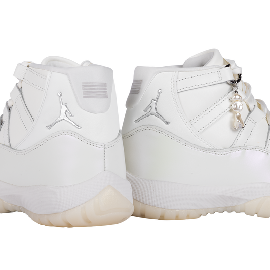 Nike Women's Air Jordan 11 Retro Sail/Pearl Grey/White/Metallic Silver AR0715-110