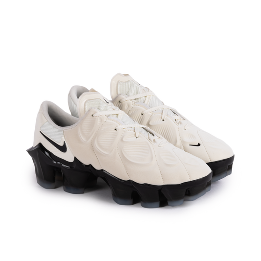 Nike Women's First Sight Mirage Sail/Black/Clear HQ2412-101