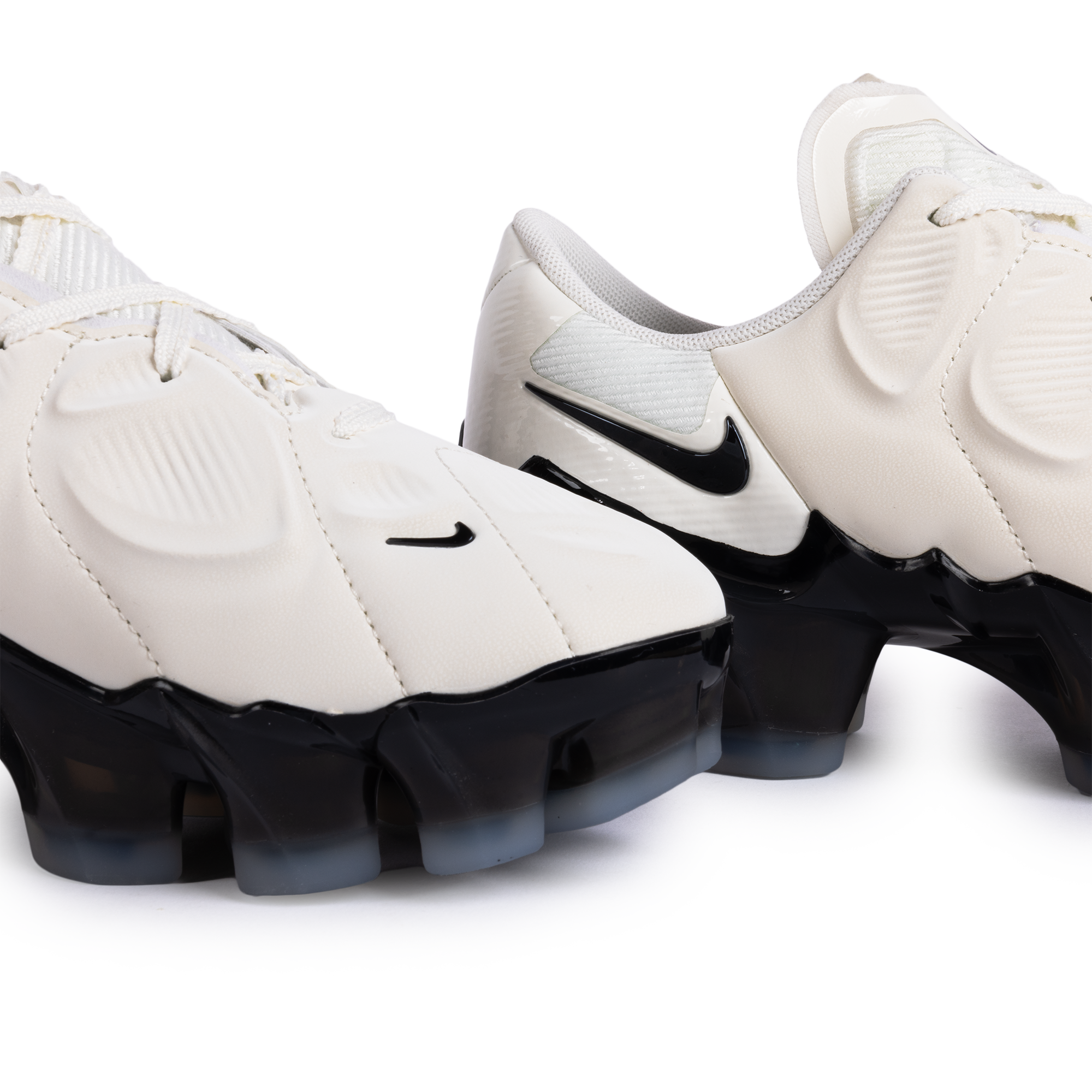 Nike Women's First Sight Mirage Sail/Black/Clear HQ2412-101