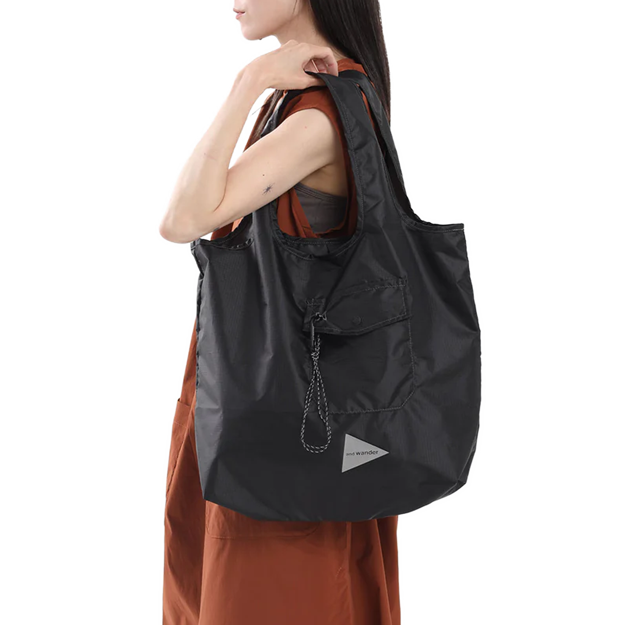 and wander Crispy Rip Grocery Pocket Bag Black