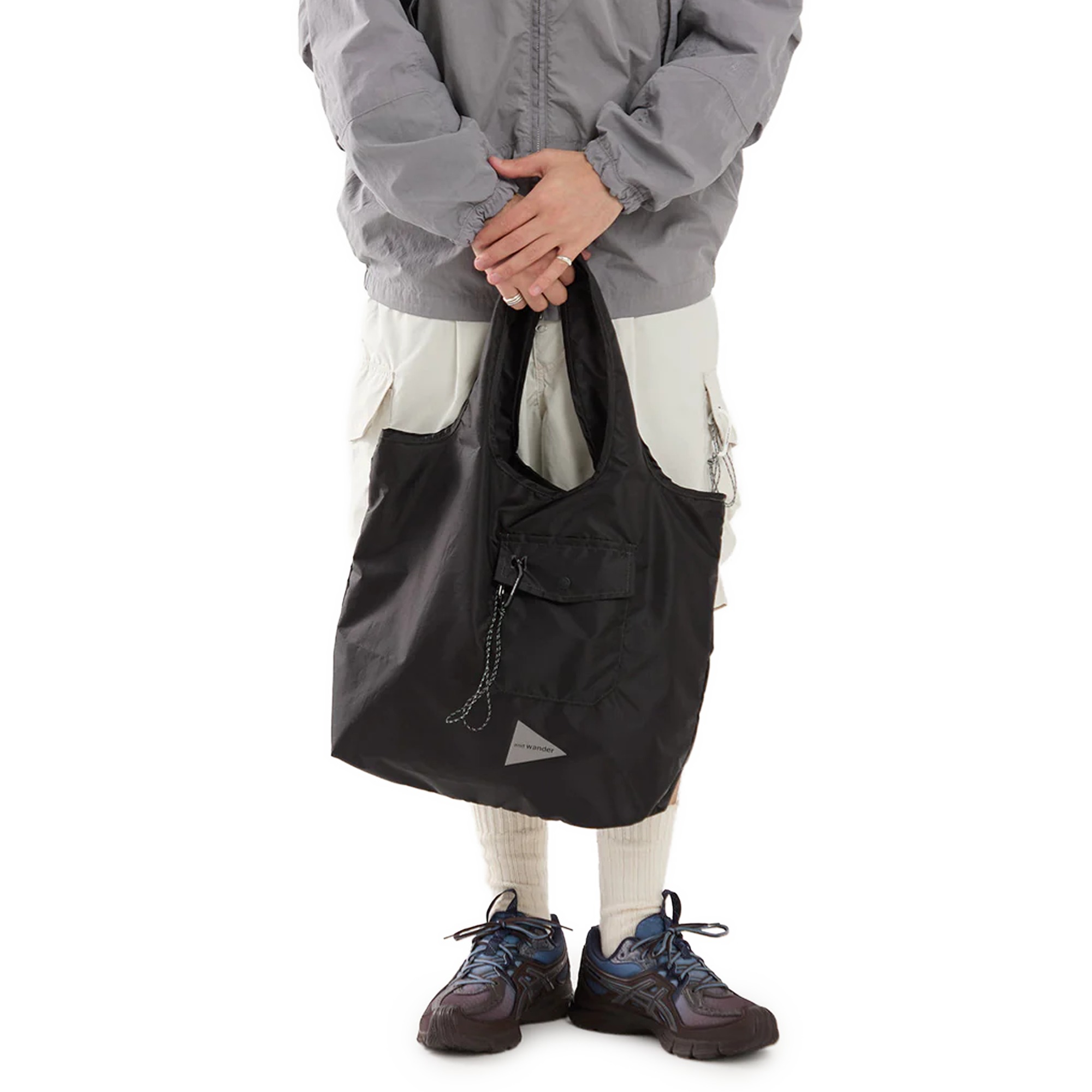 and wander Crispy Rip Grocery Pocket Bag Black