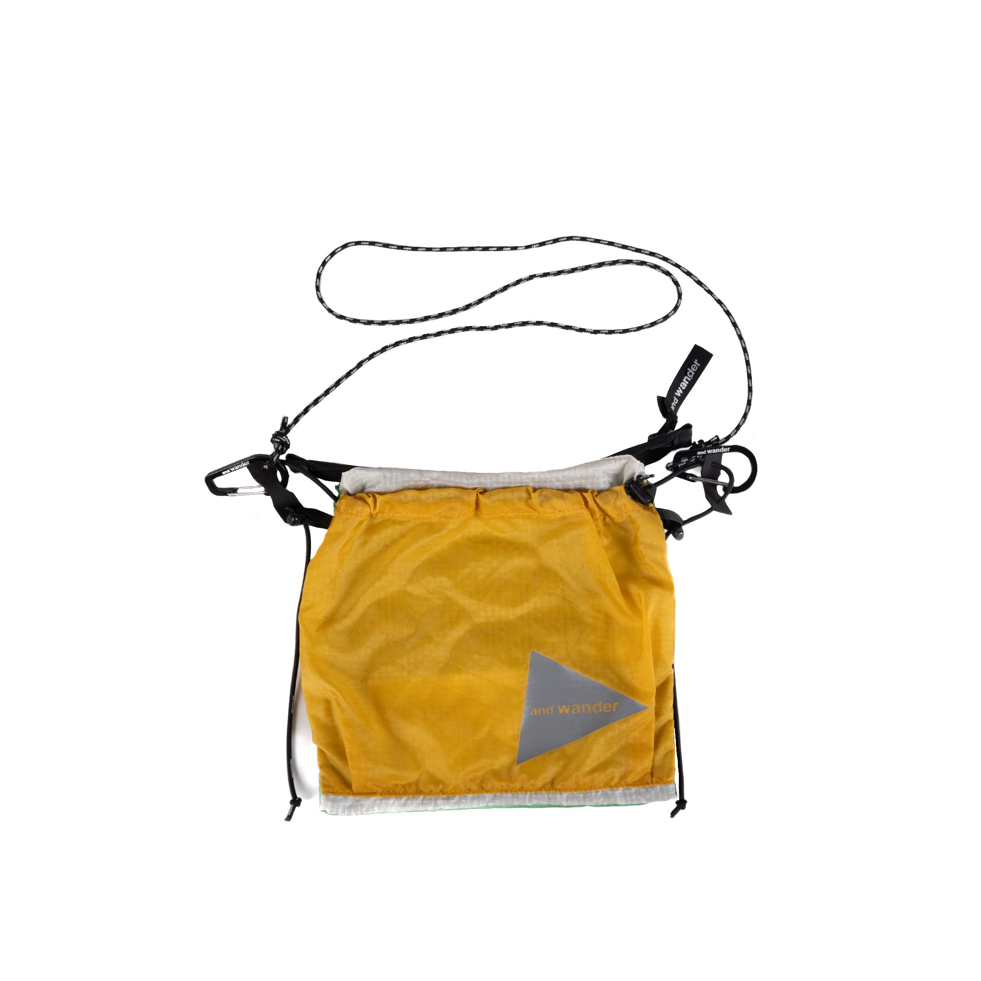 and Wander Upcycle Sacoche