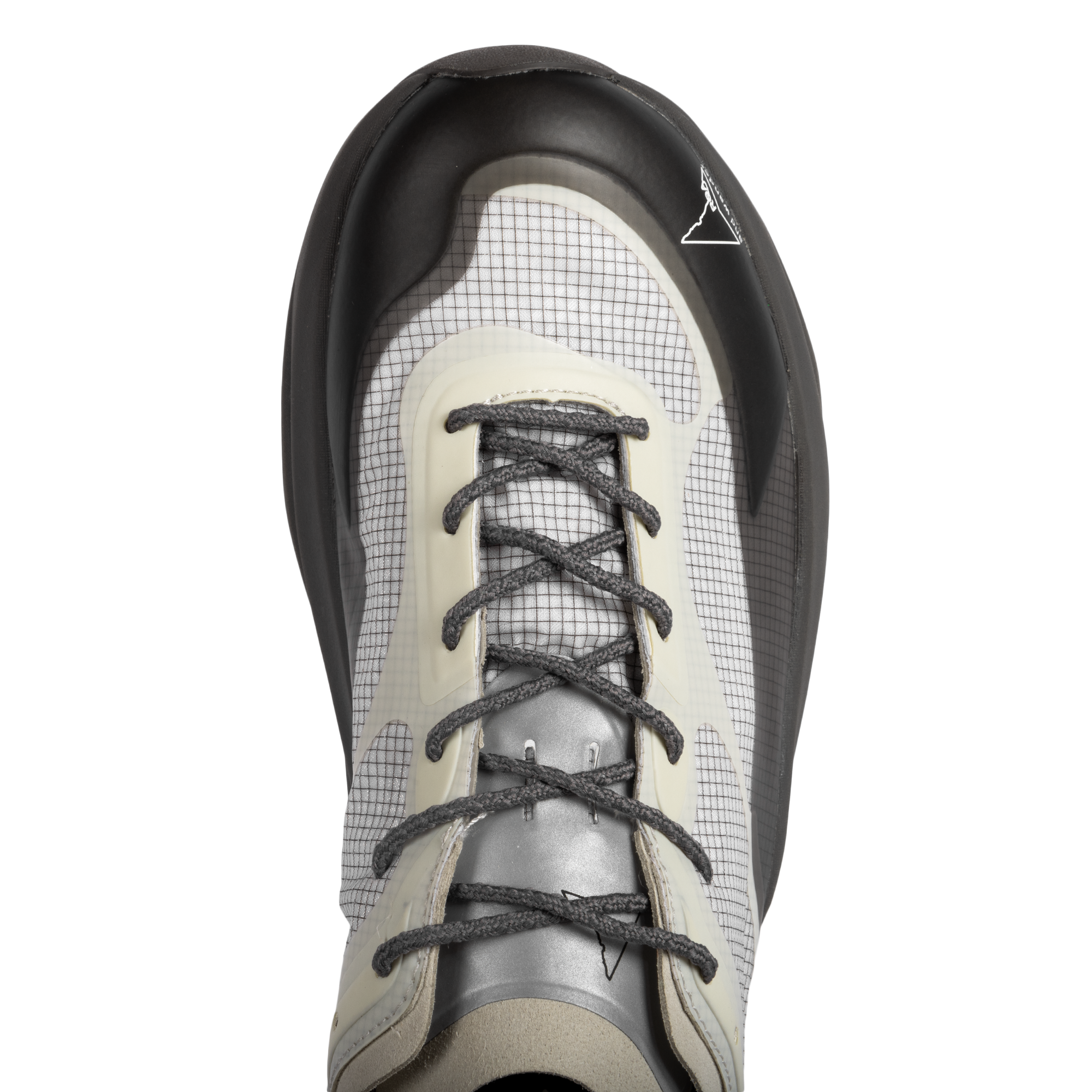 and wander x Roa Sella Ripstop Off White