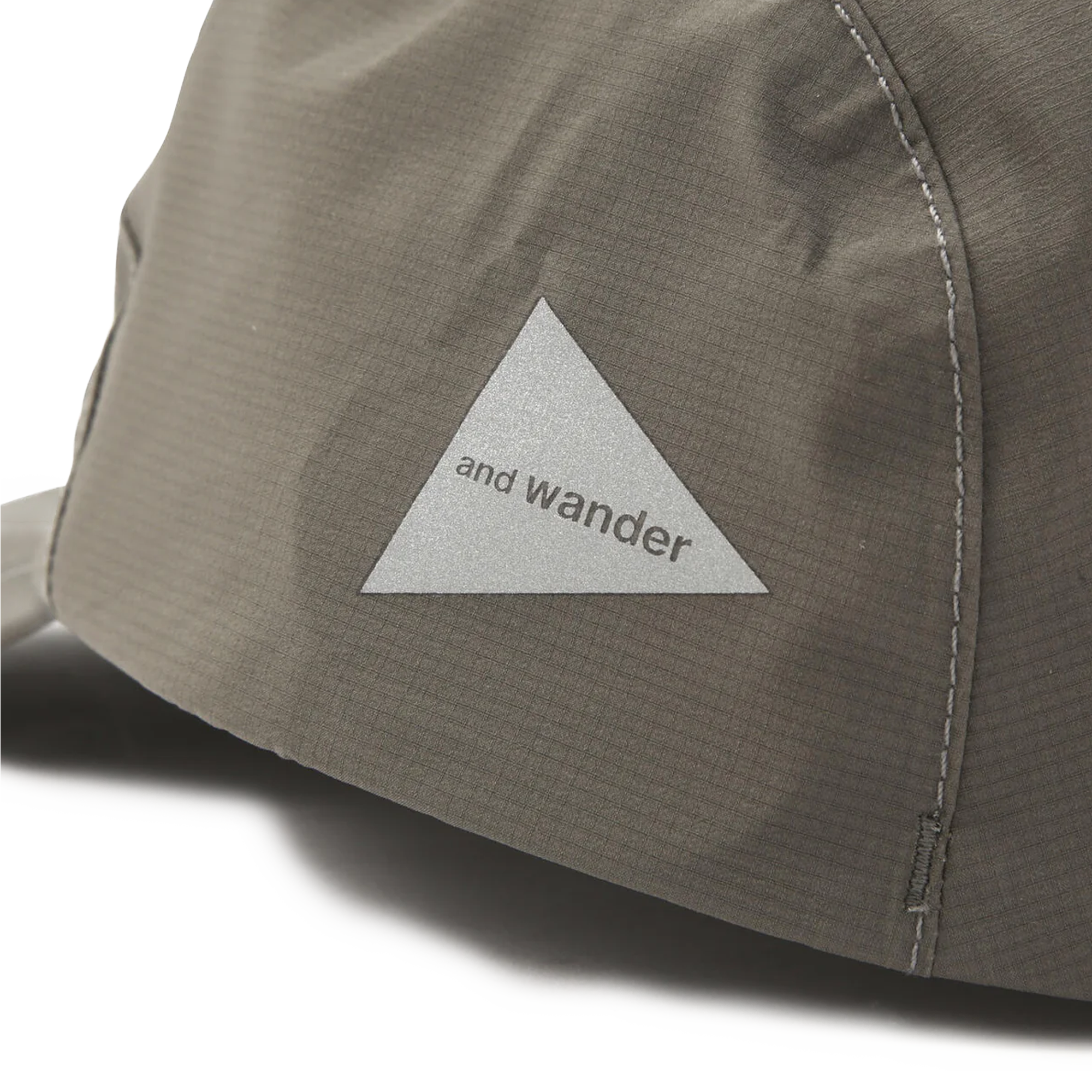 and wander Pertex Shield Rain Cap Gray