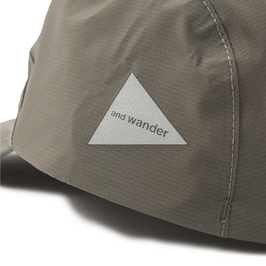 and wander Pertex Shield Rain Cap Gray