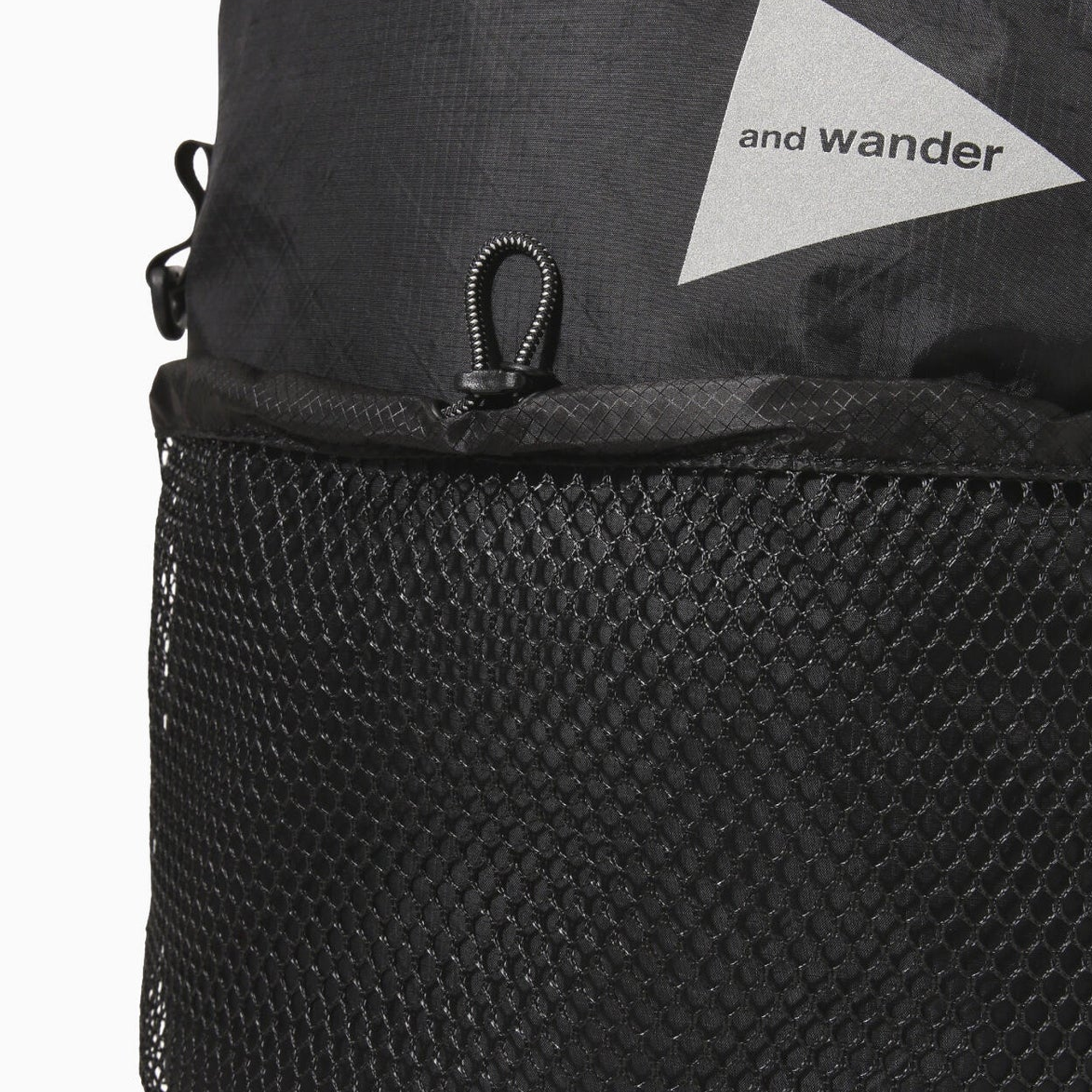 and wander Ecopak 20L Daypack Black