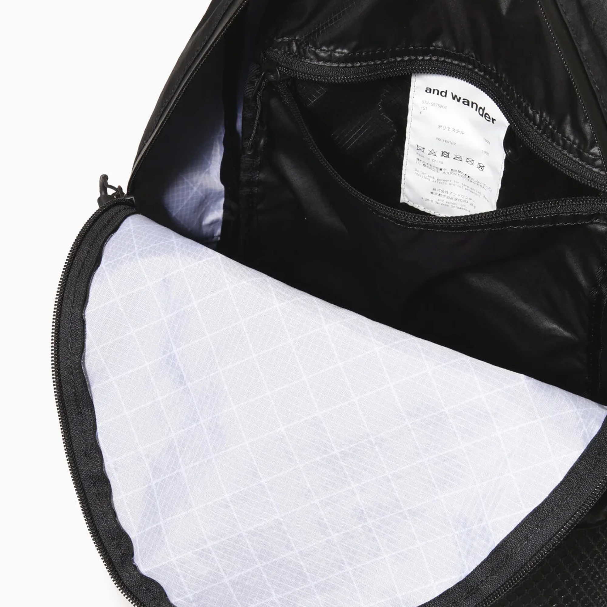 and wander Ecopak 20L Daypack Black