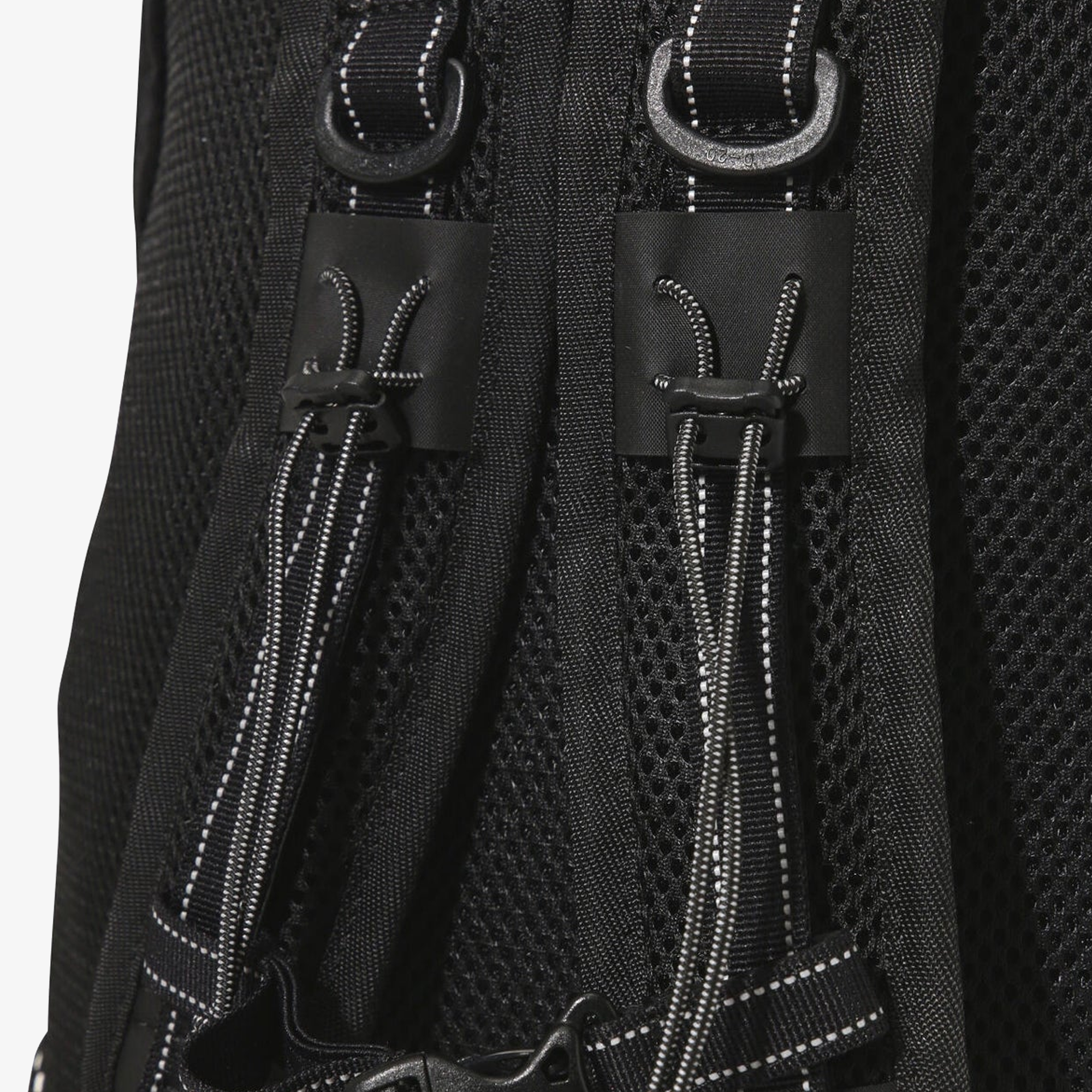and wander Ecopak 20L Daypack Black