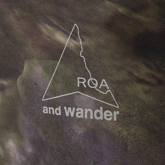 and wander x Roa 2-Way Tote Bag Camo