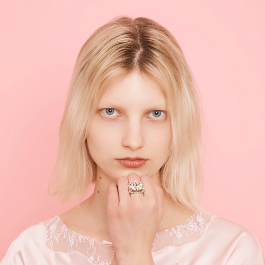 Collina Strada Princess Bear Ring Gold Stripe Freckles