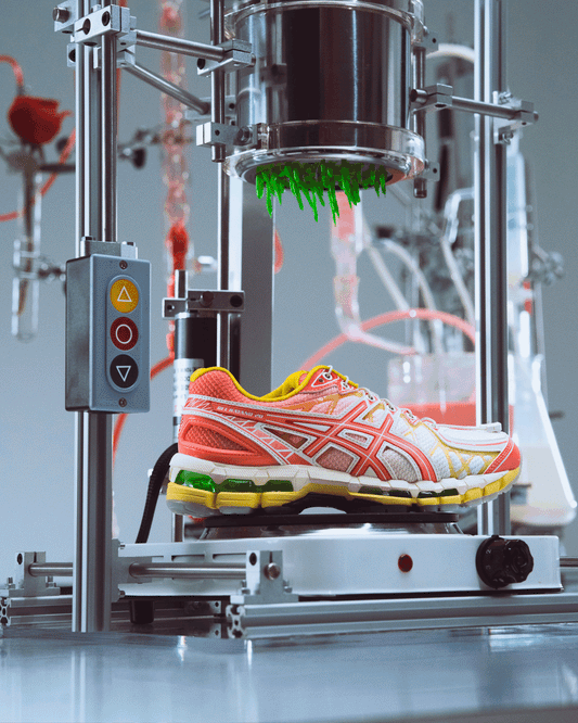 Asics x SneakerLAH Gel-Kayano 20 Pearl Pink/Papaya 1203B059.700