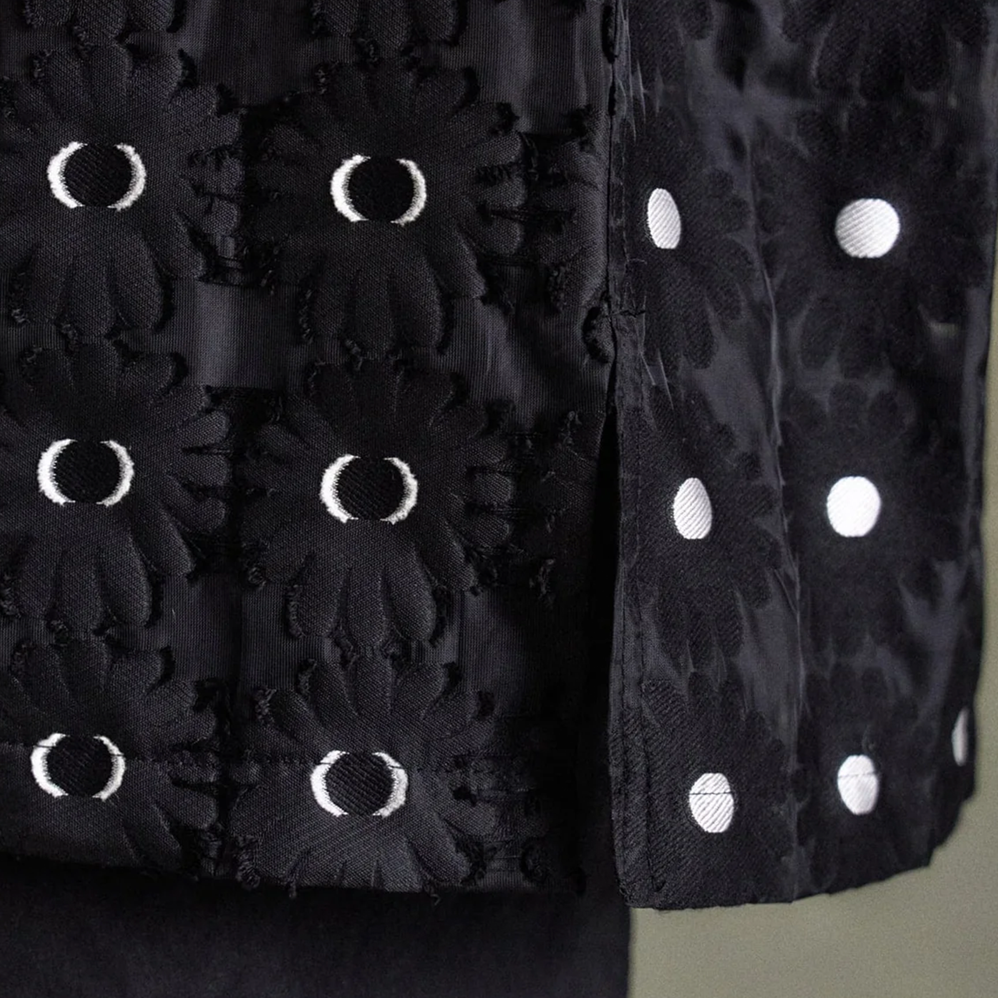 Andersson Bell Half Sheer Flower Shirts Black ATB1276M