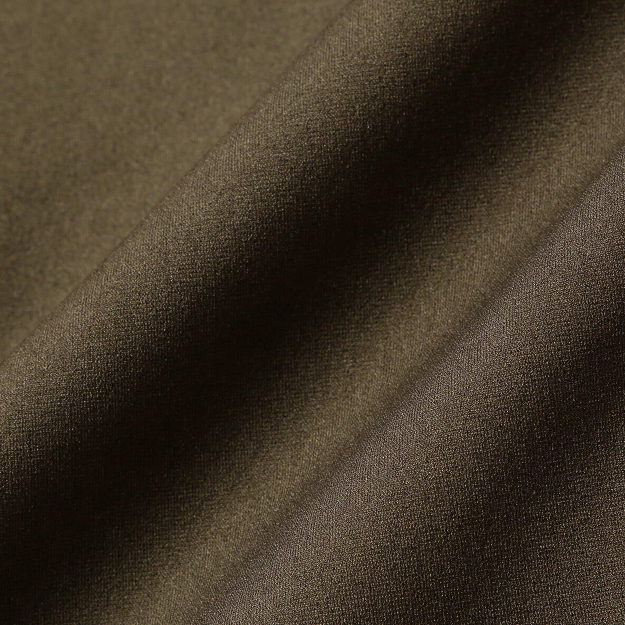 and wander Hybrid Warm Pocket Long Sleeve Tee D.Green