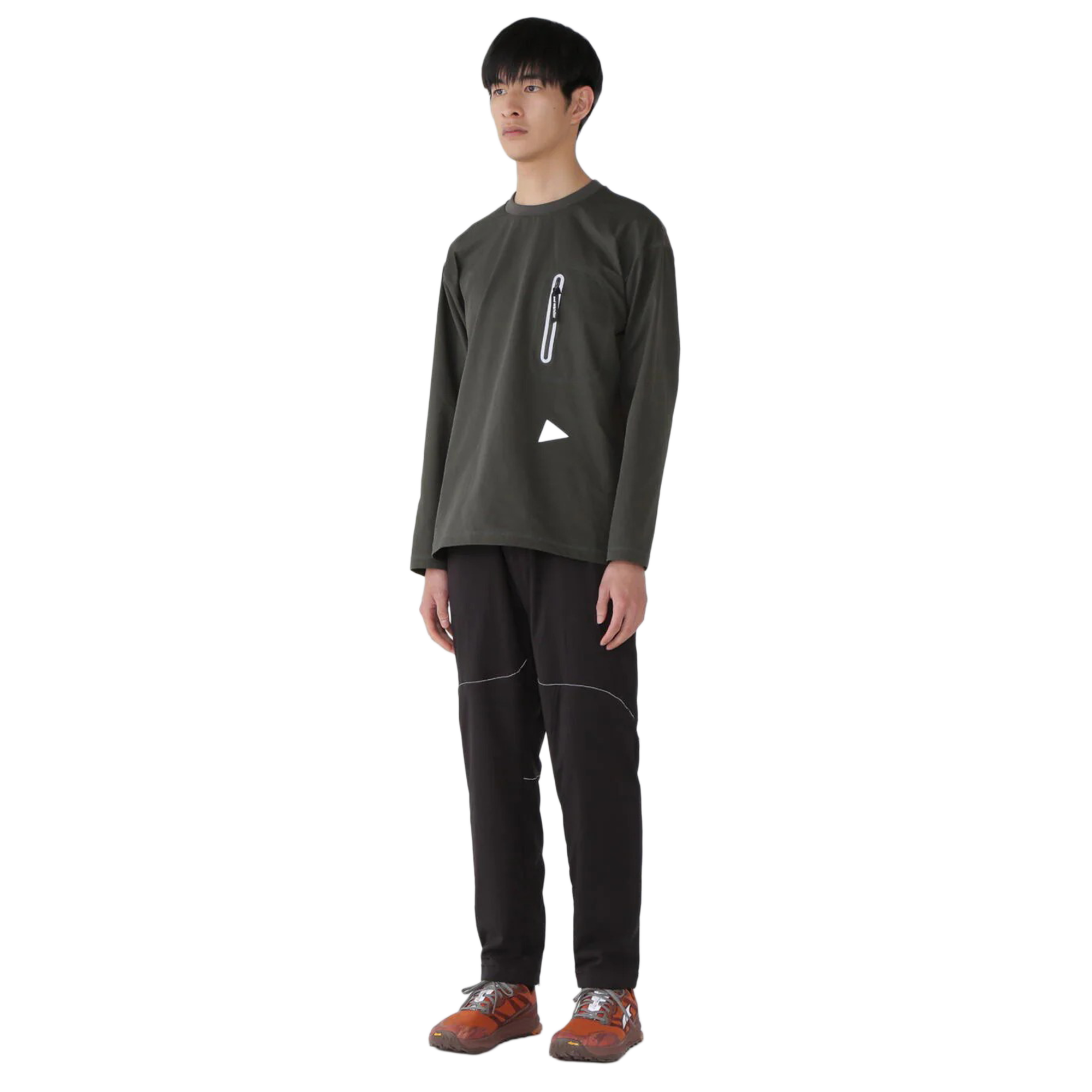 and wander Hybrid Warm Pocket Long Sleeve Tee D.Green