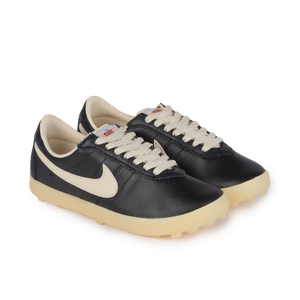 Nike Women's Astrograbber Leather Black/Muslin/Sail II1259-001