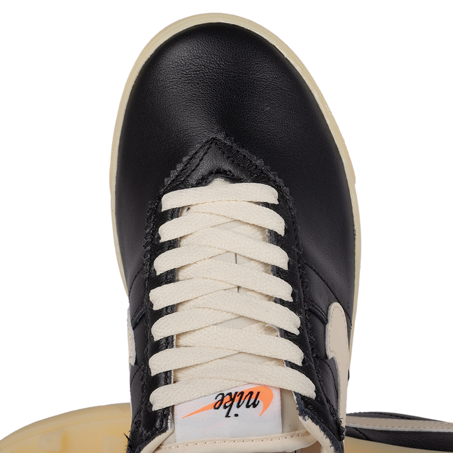 Nike Women's Astrograbber Leather Black/Muslin/Sail II1259-001