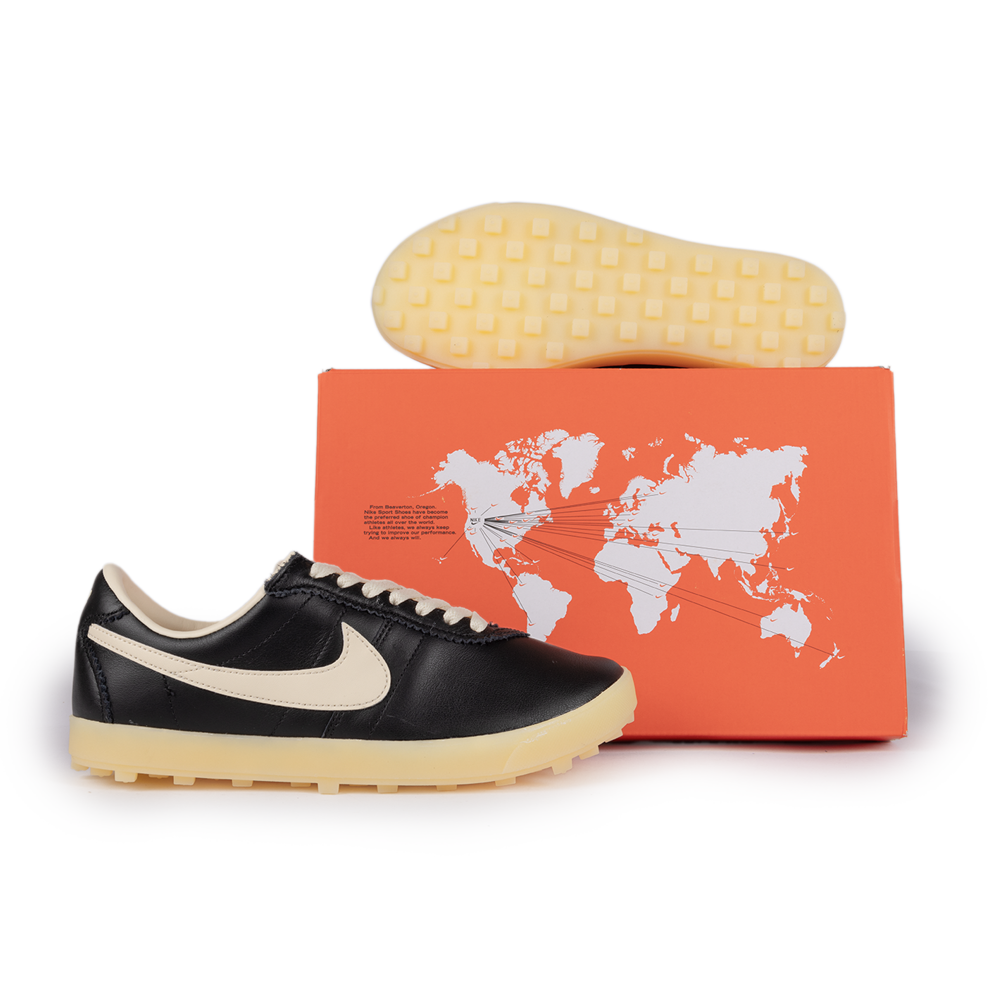 Nike Women's Astrograbber Leather Black/Muslin/Sail II1259-001