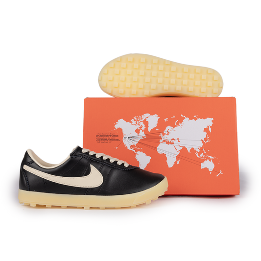 Nike Women's Astrograbber Leather Black/Muslin/Sail II1259-001