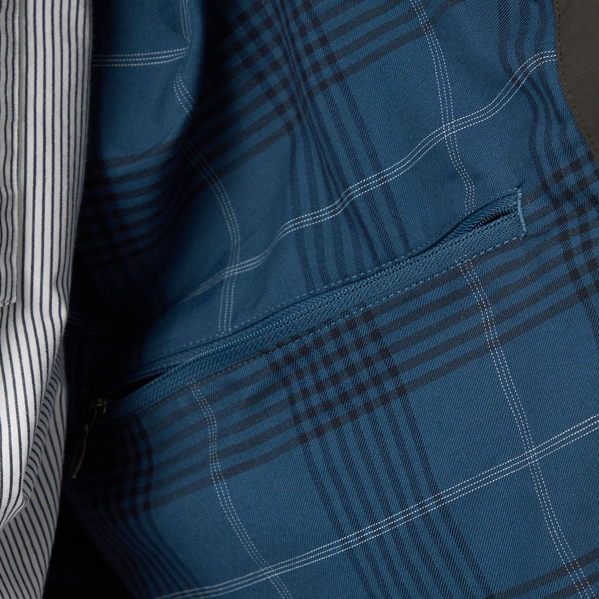 nanamica 2L PERTEX UNLIMITED Field Short Jacket Dark Olive