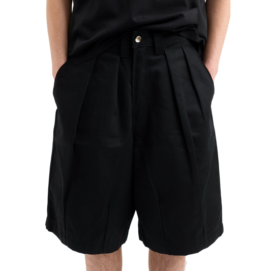 Pseushi Pleated Balloon Shorts Black