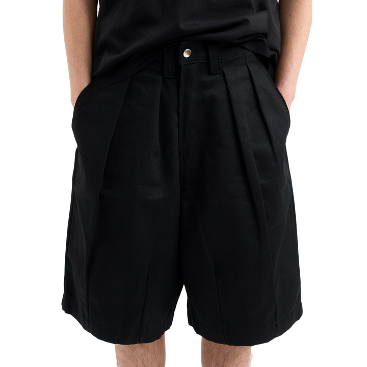 Pseushi Pleated Balloon Shorts Black