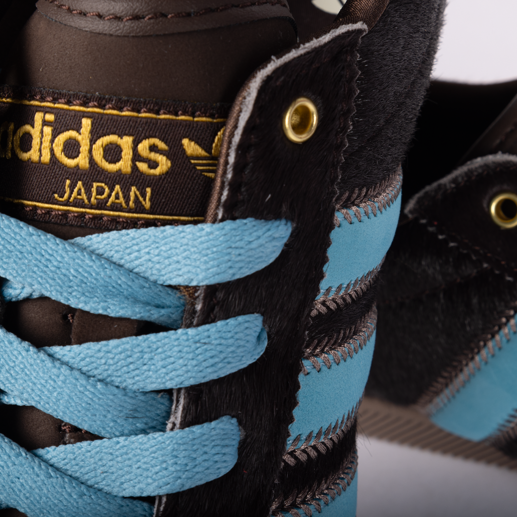 adidas Women's Japan Dbrown/Preblu/Trabrn JS4028