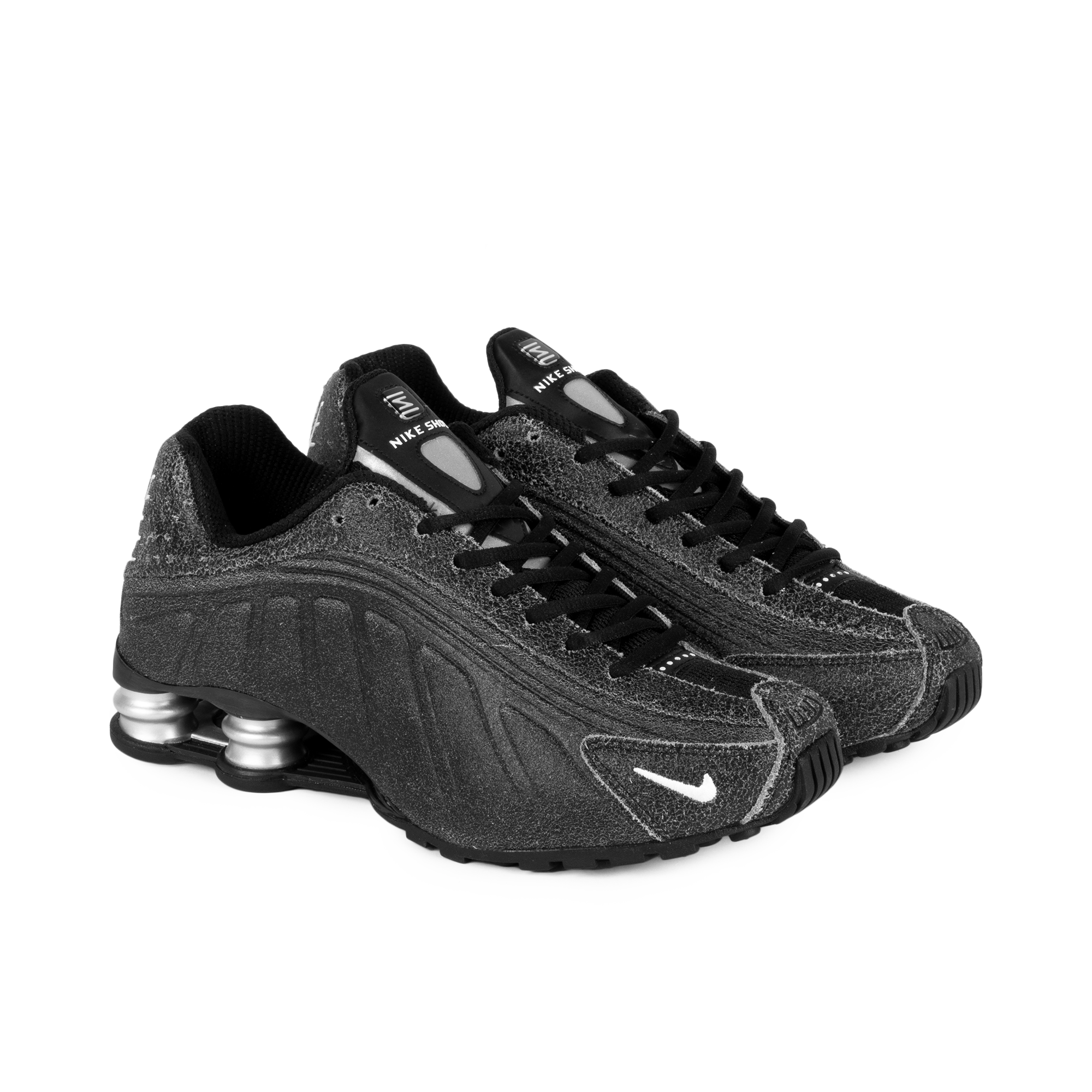 Nike Shox R4 QS Black/Sail/Lt Smoke Grey/Metallic Silver IO4544-002