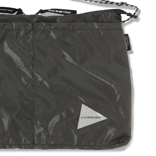 and wander Sil Sacoche Gray