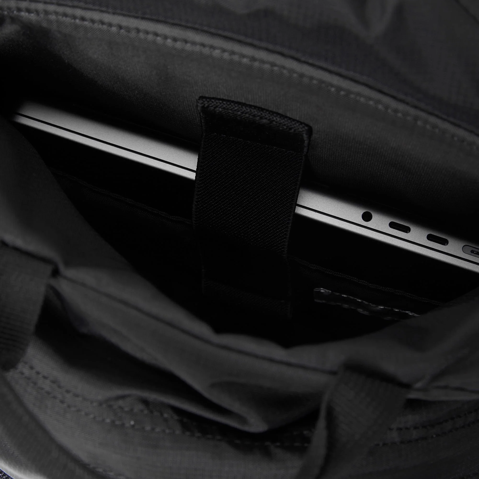 thisisneverthat SP-Logo Field Backpack 28 Black