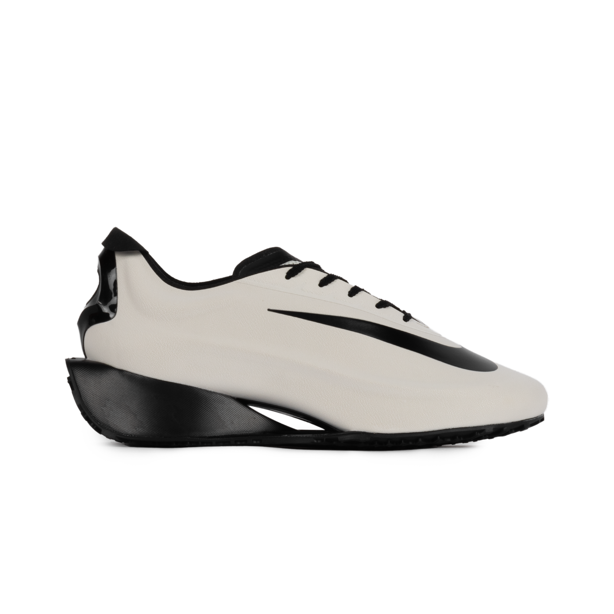 Nike Women's First Sight Noir Light Bone/Black/Mtlc Dark Grey HQ2409-003