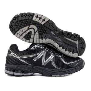 New Balance 860v2 ML860XC – Laced