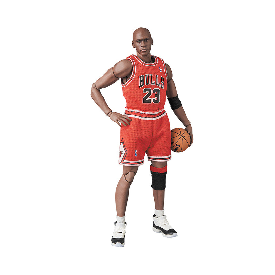 Medicom Toy MAFEX No.100 Michael Jordan (Chicago Bulls)